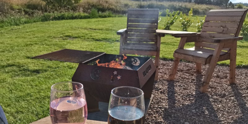 braeview-glamping-firepit