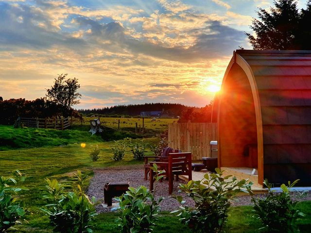 braeview-glamping-sunset