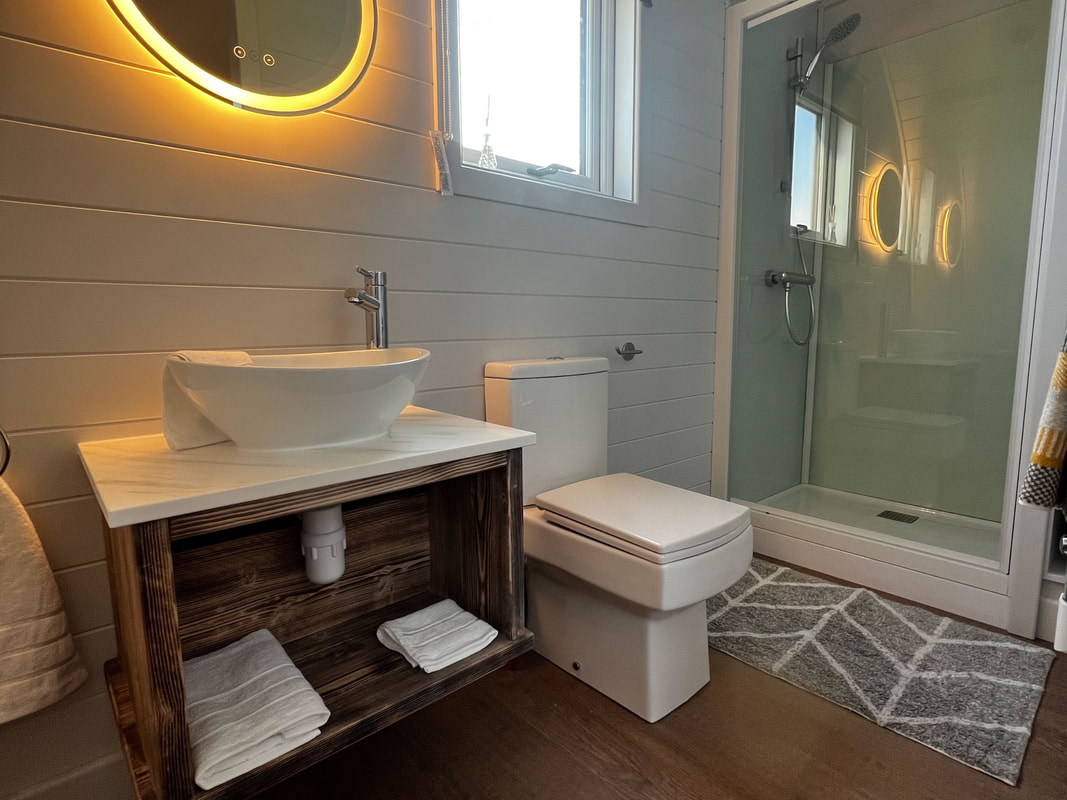 Ensuite Bathroom Glamping Pod